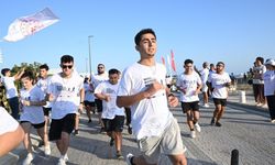 Mavi Hareket Koşusu Sahilde Büyük İlgi Gördü