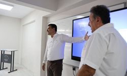 Ücretsiz Kurslarla Öğrencilere Üniversite Desteği