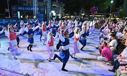 Yöreler Renkler Festivali’nde Kültürler Buluştu, Meydan Şenlendi