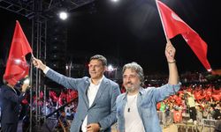 Ali Kınık Sevenleriyle Buluştu, Şarkılarıyla Coşturdu