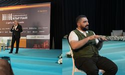 Ali Ural ve Melih Tuğtağ, Kahramanmaraş Kitap Fuarı’nda Okurlarla Buluştu