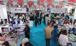 Kahramanmaraş Kitap Fuarı’na Yoğun İlgi: 3 Günde 70 Bin Ziyaretçi