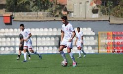 Kahramanmaraşspor Deplasmanda İlk Yarıyı Berabere Tamamladı