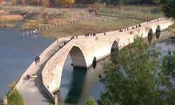 Kahramanmaraş'ın 5 Asırlık Tarihi Taş Köprüsü