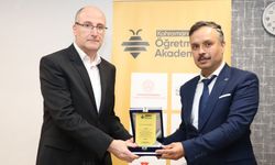 Kahramanmaraş’ta Öğretmenlik Mesleği Felsefi Açıdan Ele Alındı