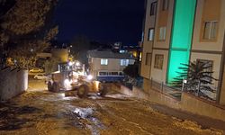 Yağış Sonrası Büyükşehir’den Kesintisiz Gece Müdahalesi