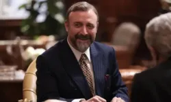 Kral Kaybederse’de Sürpriz Transferler: Doktor Gülser ve Tuna Sahneye Çıkıyor