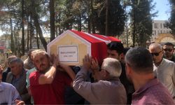 Yaşamını Yitiren Eski Milletvekili Ökkeş Şendiller Toprağa Verildi