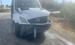 Okul Servisi ile Midibüs Çarpıştı: 7 Öğrenci Yaralandı