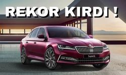O Otomobil Modeli Tek Depo İle Tarihi Mesafe Kat Etti