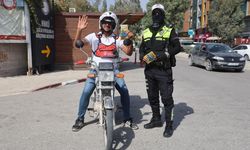Trafik Polisi Tarafından Motosikletlilere Kask Denetimi Yapıldı