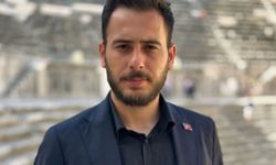 Ahmet Şanlı'nın 10 Kasım Paylaşımları Sosyal Medyada Büyük Tepki Çekti