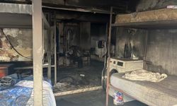 Alanya’da apartmanın giriş katında çıkan yangın paniğe neden oldu