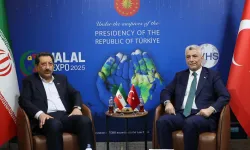 Bakan Bolat, İranlı mevkidaşıyla yeni işbirliklerini görüştü