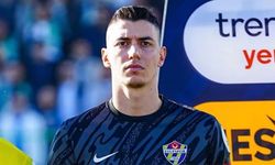 Berke Özer Fransa'da Gündem Oldu: Eleştiriler Büyüyor