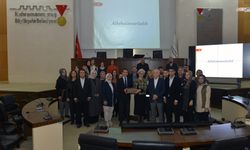 Büyükşehir personeline protokol kuralları eğitimi verildi