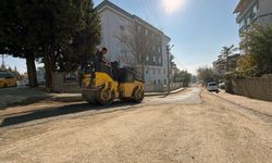 Dulkadiroğlu’nda altyapı sonrası asfalt çalışmaları hız kesmeden devam ediyor