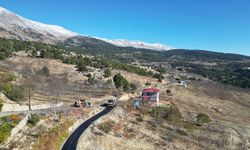 Kabasakal’da sathi kaplama çalışmaları hız kazandı