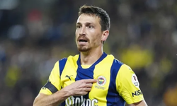 Fenerbahçe Maaş Yükünü Hafifletmek İçin 8 Futbolcu İle Yolları Ayırmayı Planlıyor