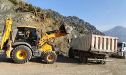 Onikişubat Belediyesi 17 kırsal mahallede ulaşım atağına geçti