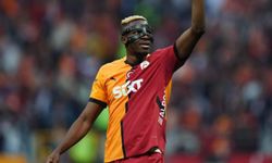 UEFA'dan Victor Osimhen'e Büyük Ayıp: Hat-Trick Yetmedi!