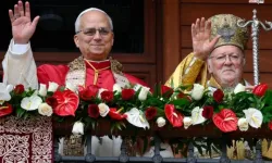 Papa 14. Leo İstanbul’dan Beyrut’a gitti: “Bölünme skandalı aşılmalı”