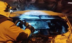 Kahramanmaraş'ta Park Halindeki Araç Aniden Alev Aldı