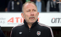 Beşiktaş'ta Ayrılıklar Başladı Sergen Yalçın Ayrılıkları Duyurdu