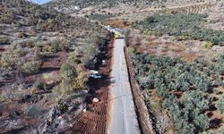 Türkoğlu Uzunsöğüt Grup Yolu genişliyor, ulaşım rahatlıyor