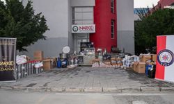 Yasaklı Madde Fabrikasına Baskın: Makineler ve Tonlarca Hammadde Ele Geçirildi
