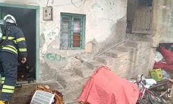 Adana Kozan’da yangın paniği! Ev yangını çevreye sıçramadan söndürüldü