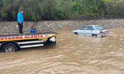 Alanya D-400 karayolunda araçlar mahsur kaldı: Ulaşım durma noktasında