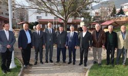 Vali Mükerrem Ünlüer, belediye başkanları birliği'ni ziyaret etti