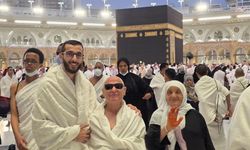 Umre Hayali Kuran İki Yaşlıya İmamdan Dokunaklı Destek