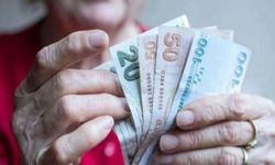 Emeklilere zam müjdesi! Kulis bilgisini canlı yayında duyurdu