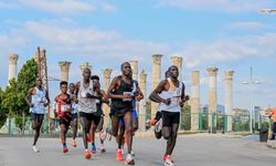 Türkiye'nin en hızlı maratonu: rekorlar peş peşe kırıldı