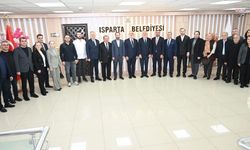 Yenişehirlioğlu, Isparta Belediye Başkanı Başdeğirmen'i Ziyaret Etti