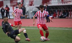 İstiklalspor ilk yarıda rüzgar gibi esti: 3-0