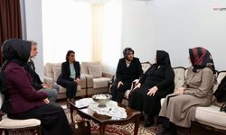 Kahramanmaraş'ta Dr. Selma Ünlüer, Şehit Ailesini Ziyaret Etti