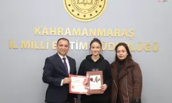 Kahramanmaraş'ta Sözlük Tasarımı Yarışmasında Öğrenciler Ödüllendirildi