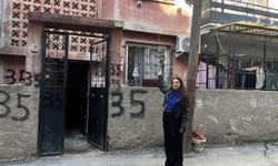 Kargoyu Bahçeye Fırlattı, Viral Oldu