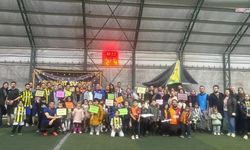 Kahramanmaraş'ta Okul Aile İş Birliği Halı Sahada Buluştu