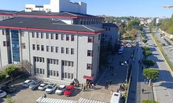 Manavgat Belediyesi rüşvet soruşturmasında 9'u tutuklu 41 sanığın yargılanmasına başlandı