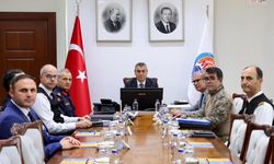 Mersin’de güvenlik toplantısı yapıldı: 886 aranan kişi yakalandı