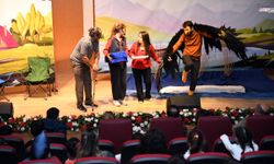 Miniklere özel tiyatro gösterisi: “Göldeki Fısıltı” Osmaniye’de sahne aldı