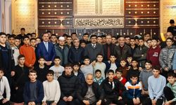 Onikişubat Milli Eğitim Müdürü Kurt, Öğrencilerle Bir Araya Geldi