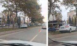 Kahramanmaraş'ta Direksiyon Hakimiyetini Kaybeden Araç Refüje Çıktı; 1 Yaralı