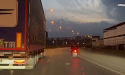 Tır Şoförü Motosikletliye Fırtınada Duvar Oldu