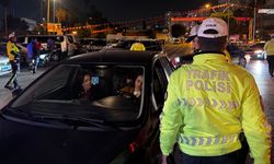 Akşam saatlerinde yapılan uygulamada 278 araç kontrol edildi