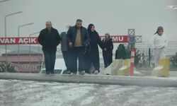 Yeni İnfaz Yasasıyla Tahliyeler Başladı: Cezaevi Önlerinde Yoğunluk